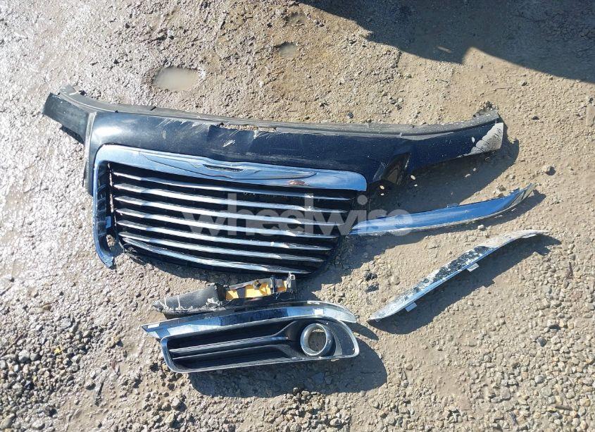 Photo 12 of 2012 Chrysler 300 LIMITED (VIN 2C3CCACG9CH192509)