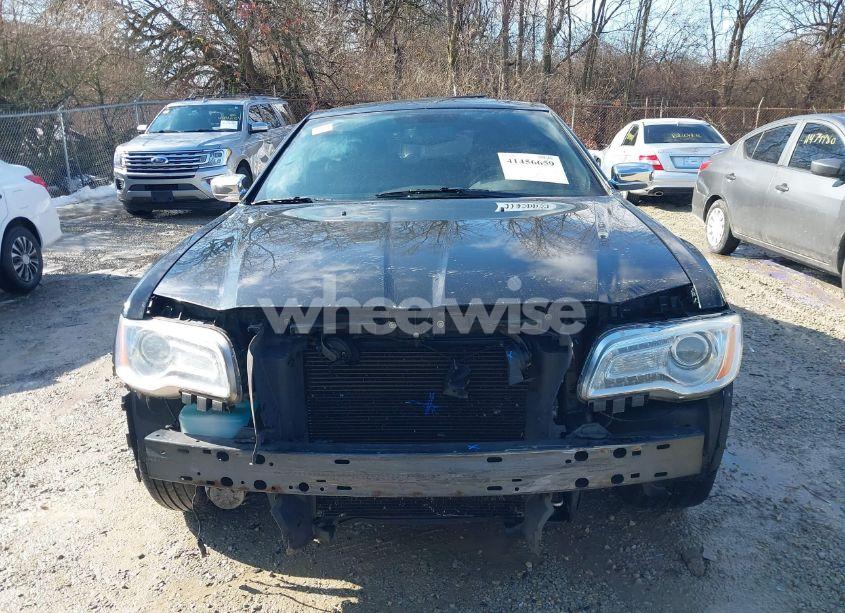 Photo 13 of 2012 Chrysler 300 LIMITED (VIN 2C3CCACG9CH192509)
