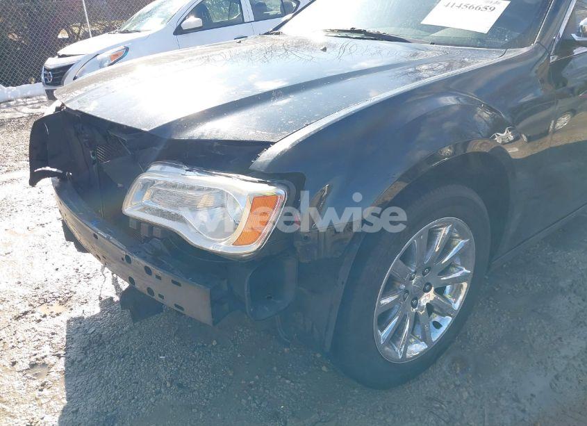 Photo 18 of 2012 Chrysler 300 LIMITED (VIN 2C3CCACG9CH192509)
