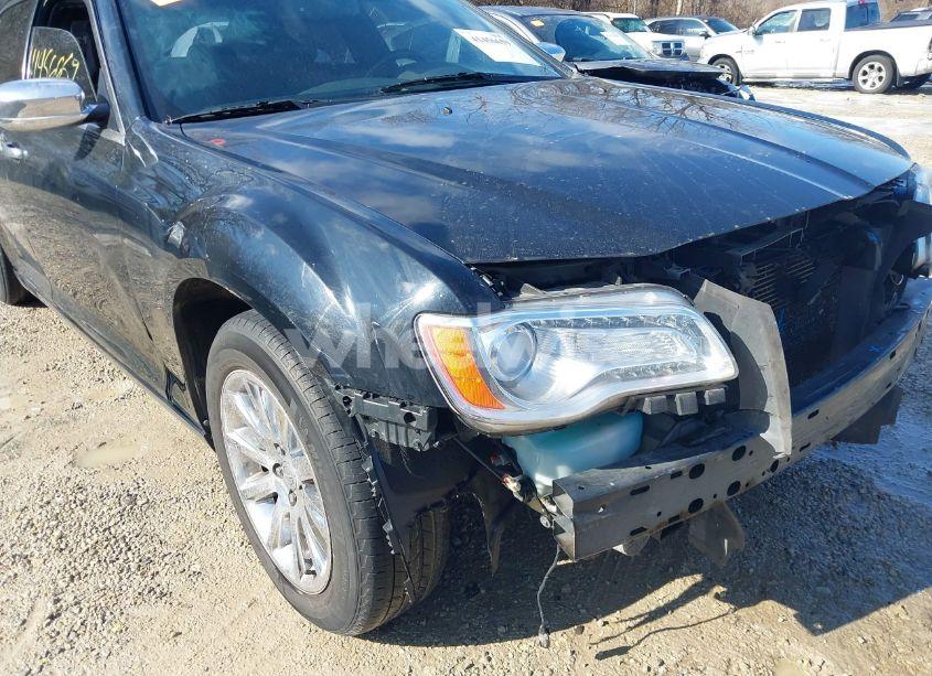 Photo 19 of 2012 Chrysler 300 LIMITED (VIN 2C3CCACG9CH192509)