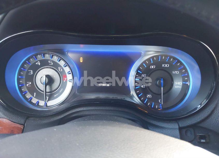 Photo 7 of 2012 Chrysler 300 LIMITED (VIN 2C3CCACG9CH212483)