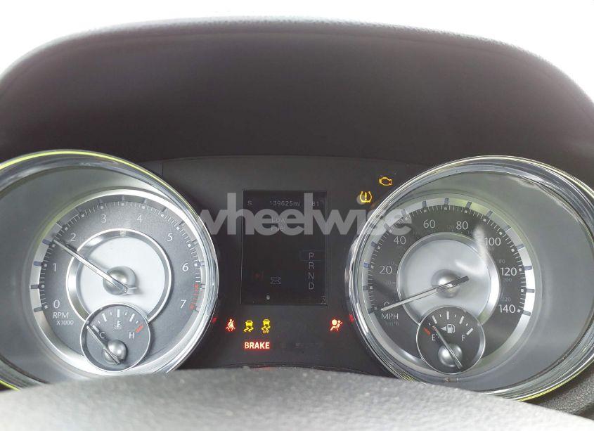 Photo 7 of 2012 Chrysler 300 LIMITED (VIN 2C3CCACG9CH223032)