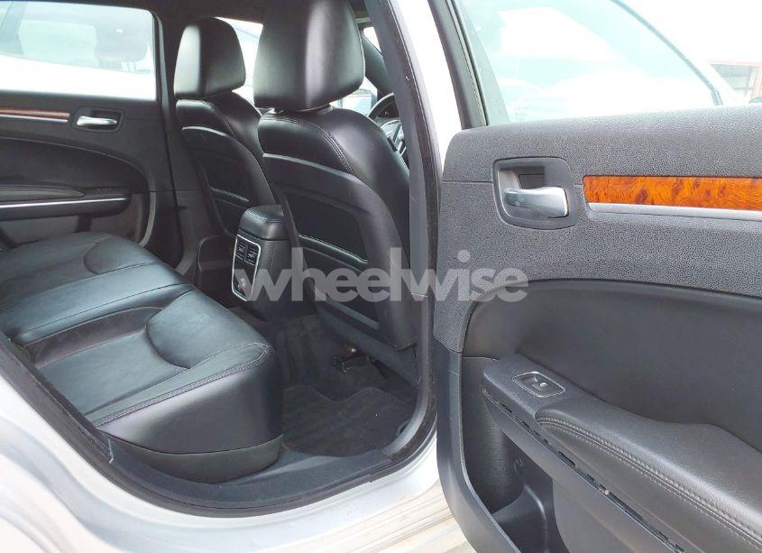 Photo 8 of 2012 Chrysler 300 LIMITED (VIN 2C3CCACG9CH223032)