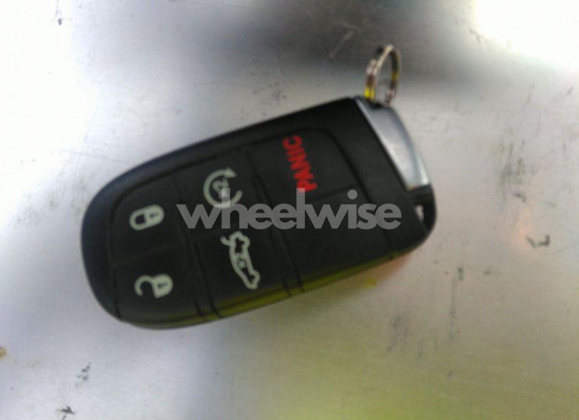 Photo 11 of 2012 Chrysler 300 LIMITED (VIN 2C3CCACG9CH283473)