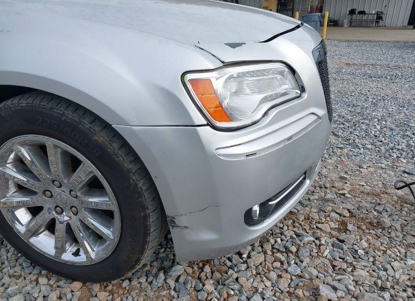 Photo 12 of 2012 Chrysler 300 LIMITED (VIN 2C3CCACG9CH310087)