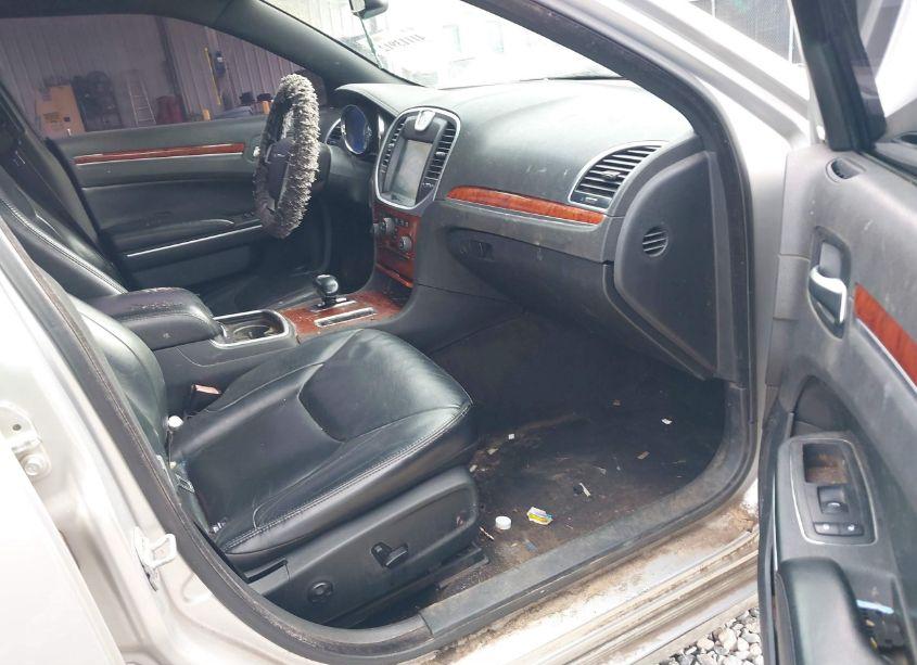 Photo 5 of 2012 Chrysler 300 LIMITED (VIN 2C3CCACG9CH310087)