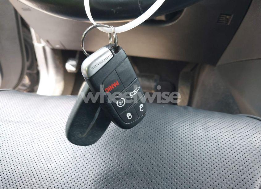 Photo 11 of 2012 Chrysler 300 LIMITED (VIN 2C3CCACGXCH167120)