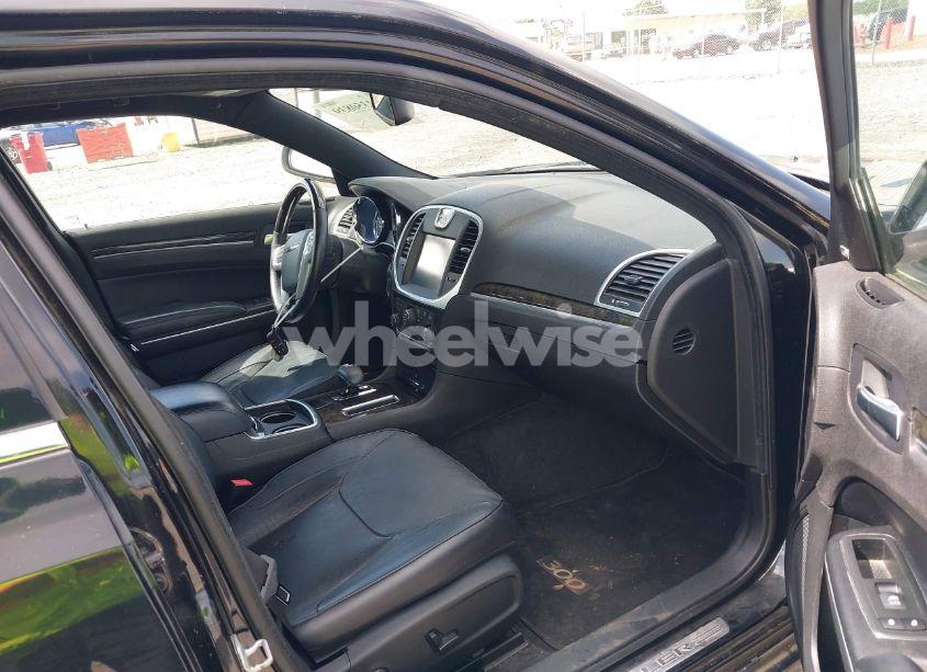 Photo 5 of 2012 Chrysler 300 LIMITED (VIN 2C3CCACGXCH167120)