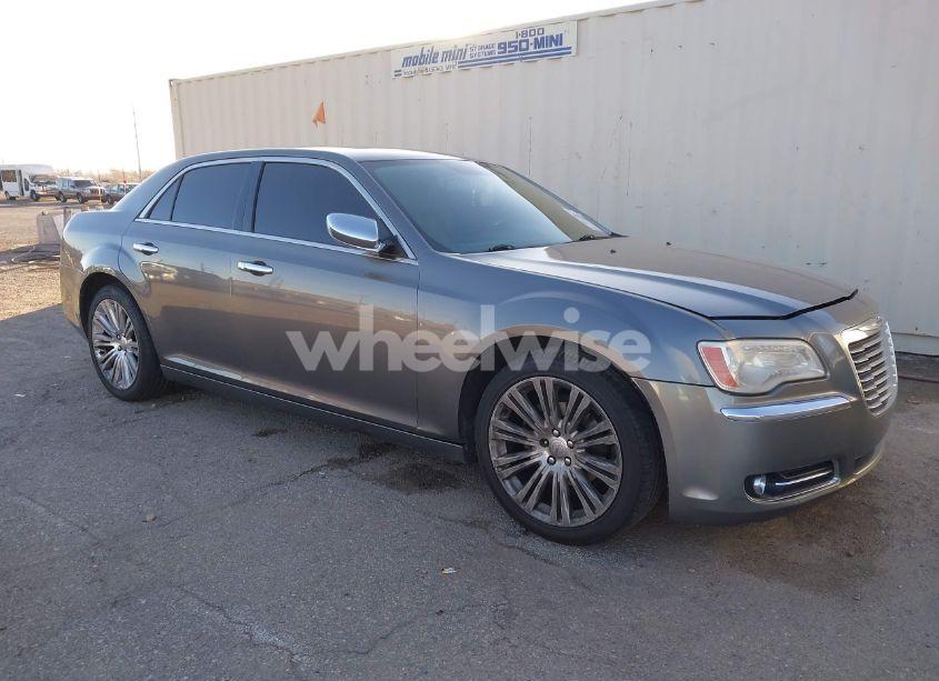 2012 Chrysler 300 LIMITED (VIN 2C3CCACGXCH186170) main photo