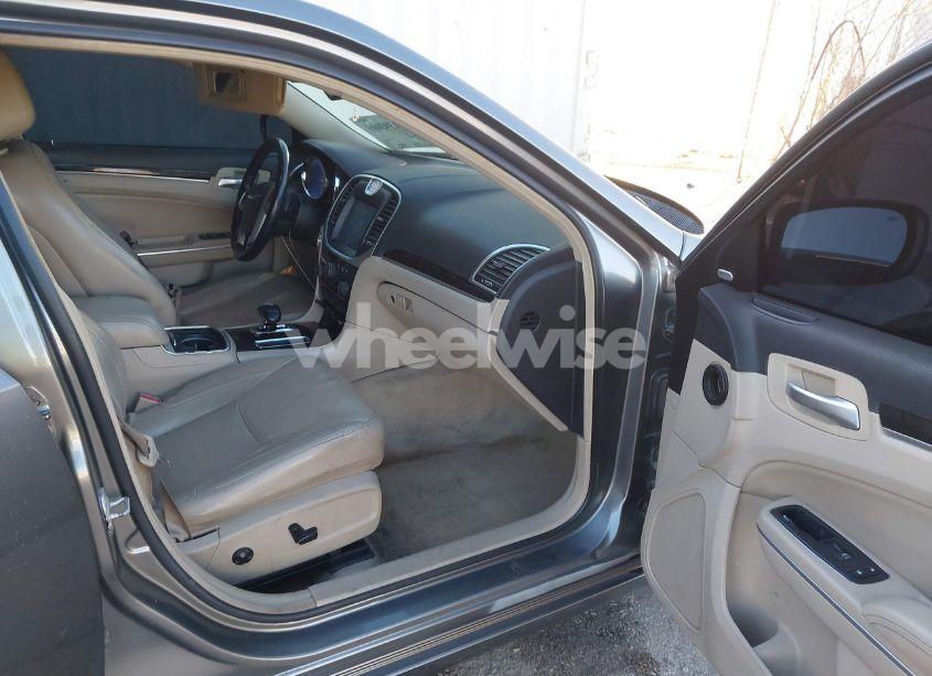 Photo 5 of 2012 Chrysler 300 LIMITED (VIN 2C3CCACGXCH186170)