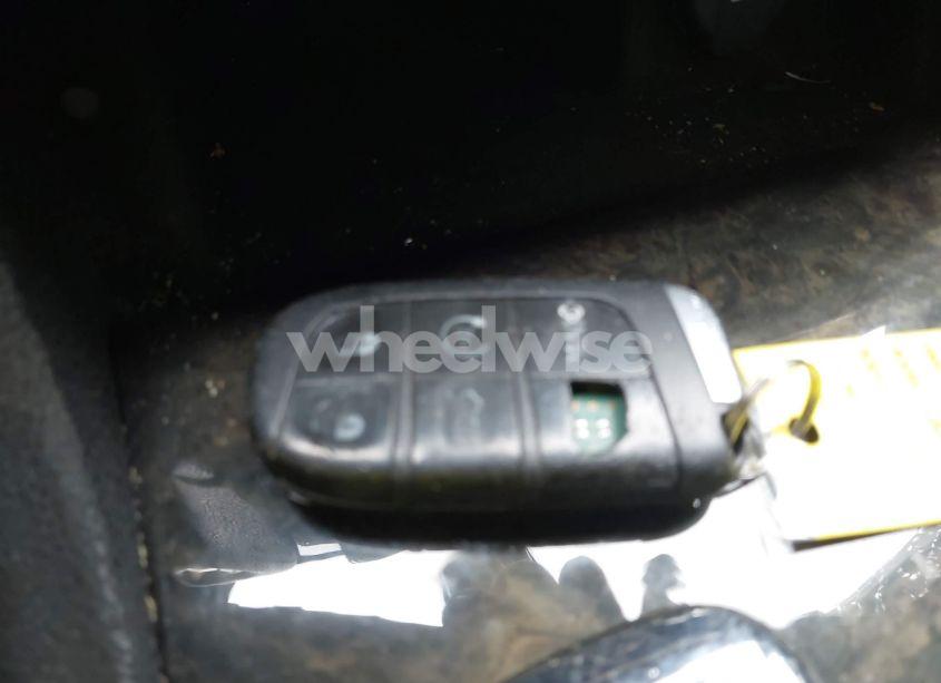 Photo 11 of 2012 Chrysler 300 LIMITED (VIN 2C3CCACGXCH188405)