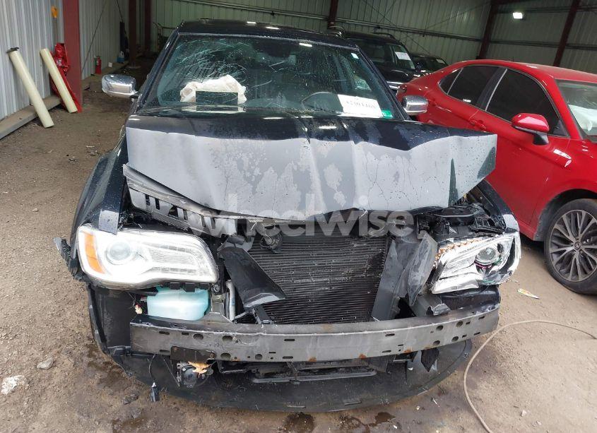 Photo 13 of 2012 Chrysler 300 LIMITED (VIN 2C3CCACGXCH188405)