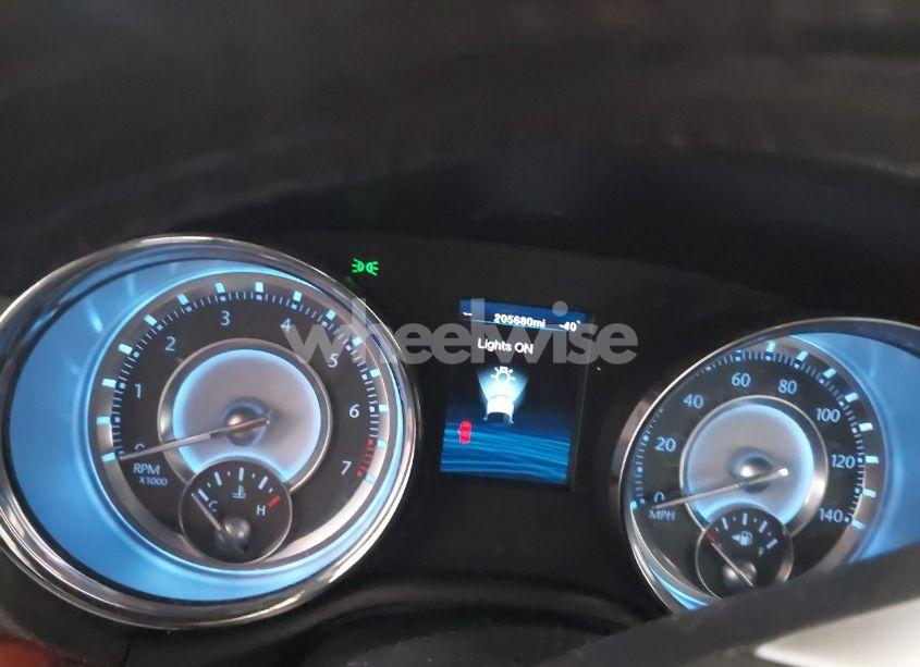 Photo 7 of 2012 Chrysler 300 LIMITED (VIN 2C3CCACGXCH223850)