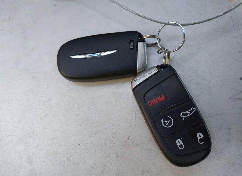 Photo 11 of 2012 Chrysler 300 LIMITED (VIN 2C3CCACGXCH252815)