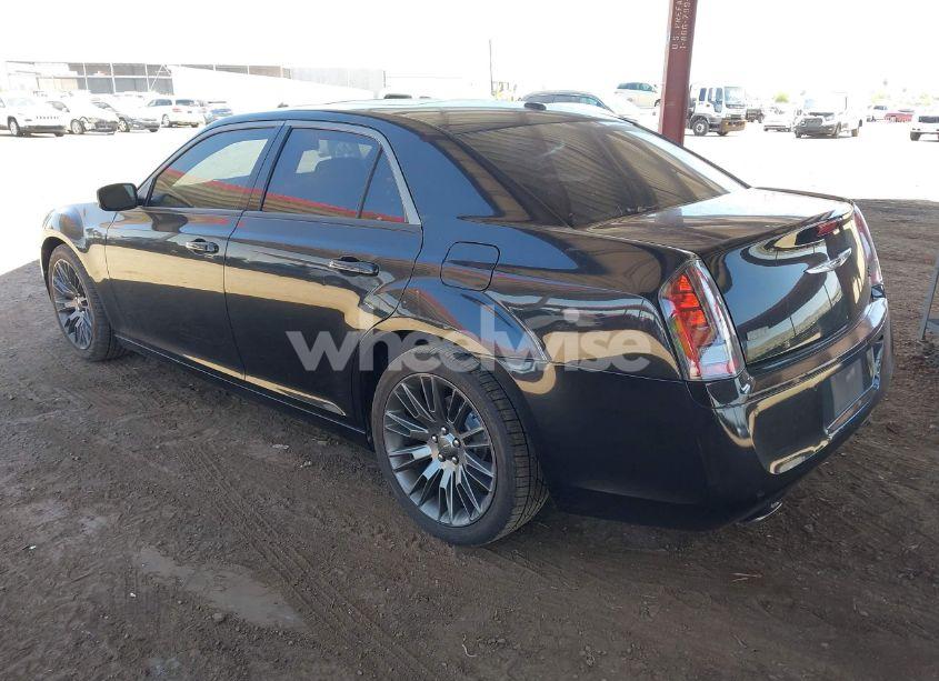 Photo 3 of 2013 Chrysler 300c JOHN VARVATOS LIMITED EDITION (VIN 2C3CCADG0DH698178)