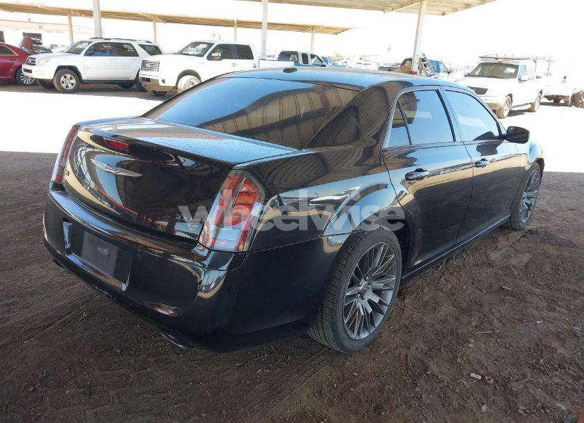 Photo 4 of 2013 Chrysler 300c JOHN VARVATOS LIMITED EDITION (VIN 2C3CCADG0DH698178)