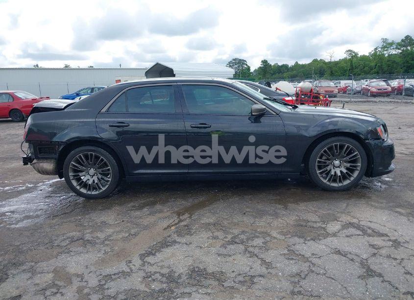 Photo 13 of 2013 Chrysler 300c JOHN VARVATOS LIMITED EDITION (VIN 2C3CCADG1DH727364)