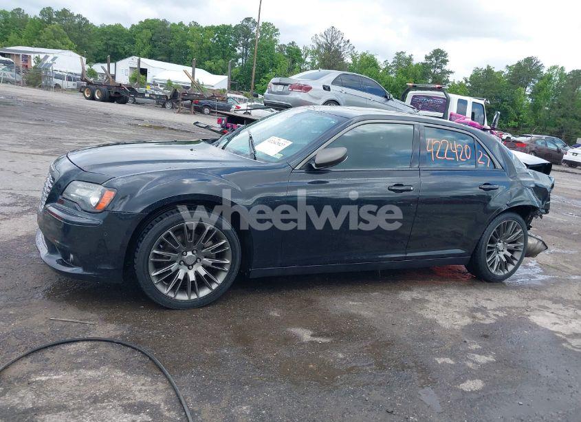 Photo 14 of 2013 Chrysler 300c JOHN VARVATOS LIMITED EDITION (VIN 2C3CCADG1DH727364)