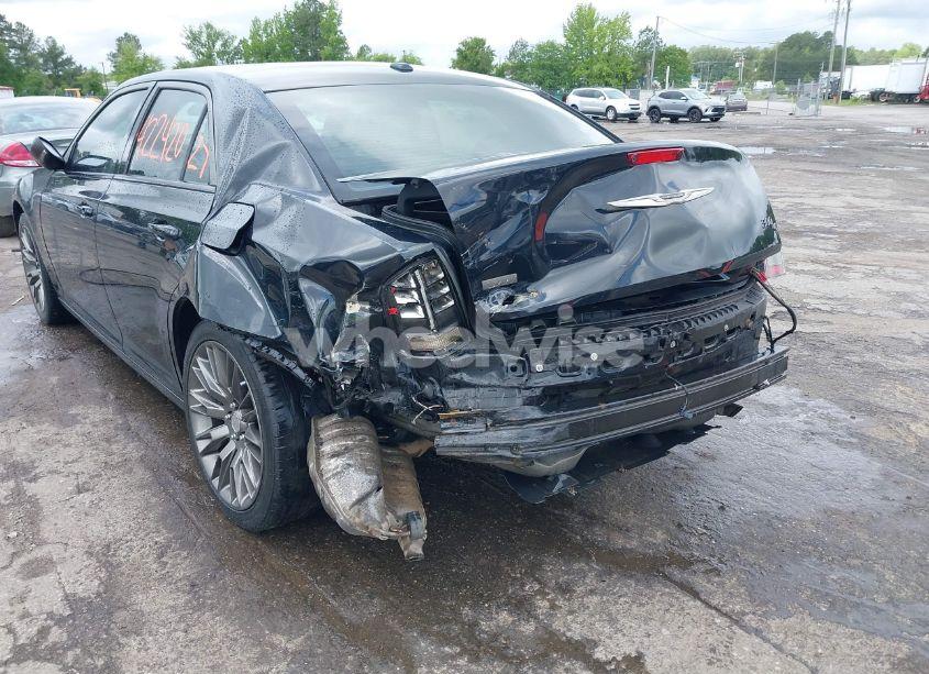 Photo 6 of 2013 Chrysler 300c JOHN VARVATOS LIMITED EDITION (VIN 2C3CCADG1DH727364)