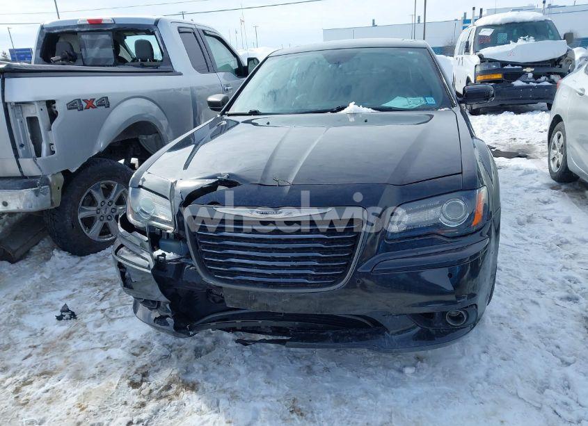 Photo 12 of 2013 Chrysler 300c JOHN VARVATOS LIMITED EDITION (VIN 2C3CCADG1DH740003)