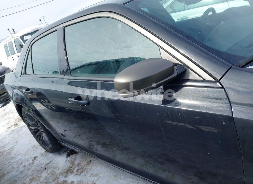 Photo 13 of 2013 Chrysler 300c JOHN VARVATOS LIMITED EDITION (VIN 2C3CCADG1DH740003)