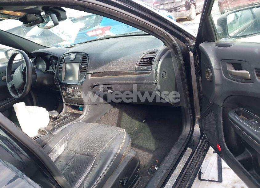 Photo 5 of 2013 Chrysler 300c JOHN VARVATOS LIMITED EDITION (VIN 2C3CCADG1DH740003)