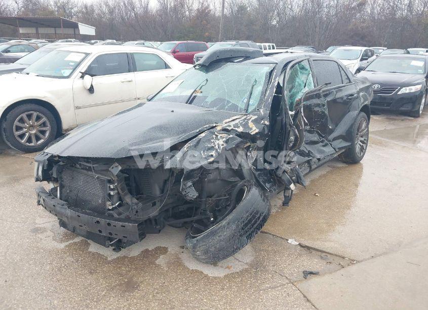 Photo 2 of 2013 Chrysler 300c JOHN VARVATOS LIMITED EDITION (VIN 2C3CCADG8DH739897)