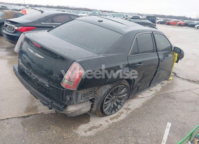 Photo 4 of 2013 Chrysler 300c JOHN VARVATOS LIMITED EDITION (VIN 2C3CCADG8DH739897)