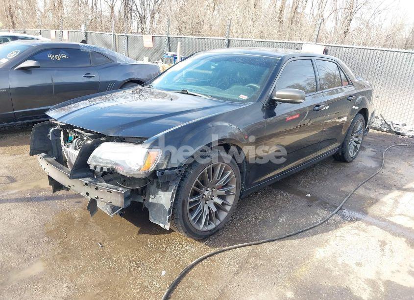 Photo 2 of 2013 Chrysler 300c JOHN VARVATOS LIMITED EDITION (VIN 2C3CCADGXDH698463)