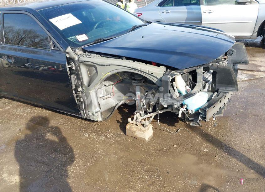 Photo 6 of 2013 Chrysler 300c JOHN VARVATOS LIMITED EDITION (VIN 2C3CCADGXDH698463)