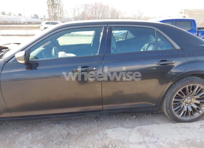 Photo 14 of 2013 Chrysler 300c JOHN VARVATOS LIMITED EDITION (VIN 2C3CCADGXDH743515)