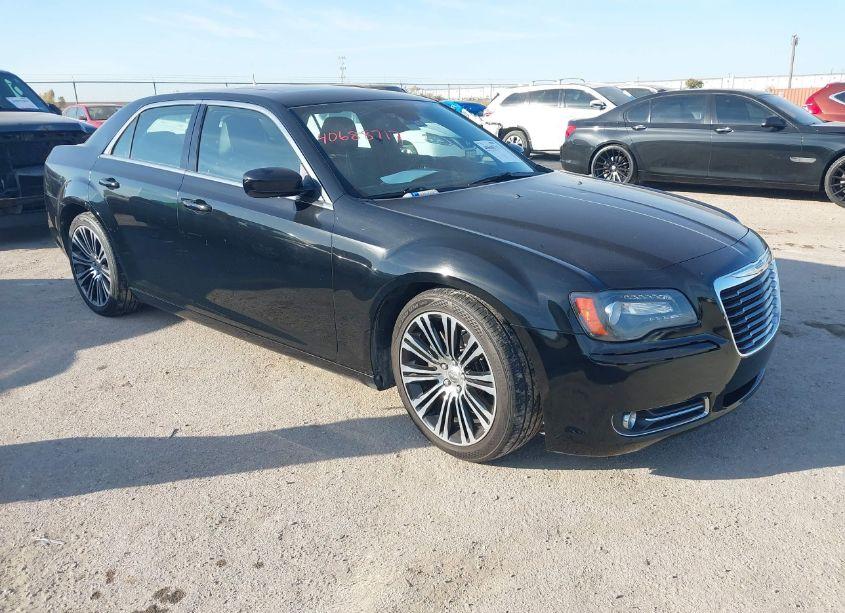 2012 Chrysler 300 S V8 (VIN 2C3CCADT7CH115438) main photo