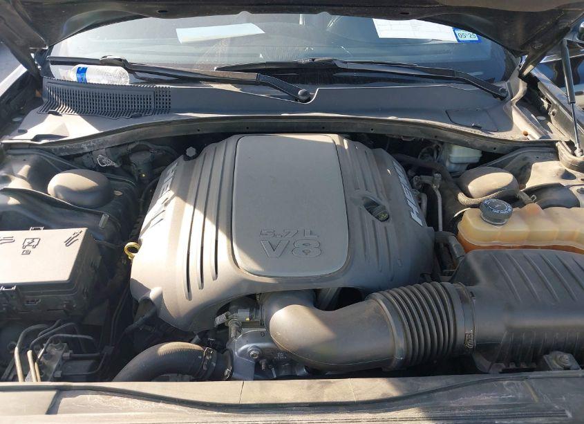Photo 10 of 2012 Chrysler 300 S V8 (VIN 2C3CCADT7CH115438)