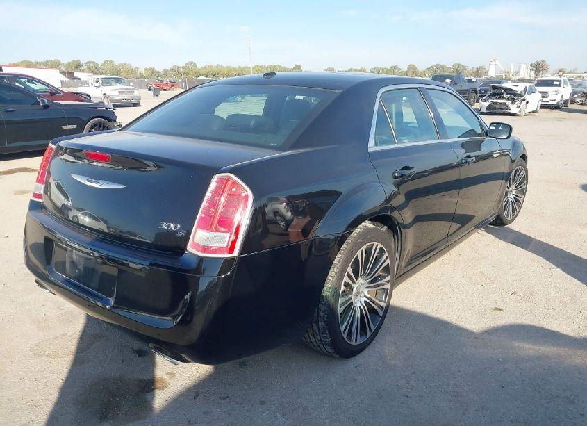 Photo 4 of 2012 Chrysler 300 S V8 (VIN 2C3CCADT7CH115438)