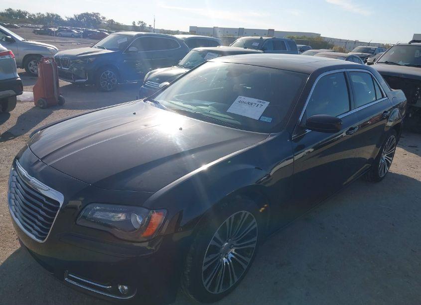 Photo 6 of 2012 Chrysler 300 S V8 (VIN 2C3CCADT7CH115438)