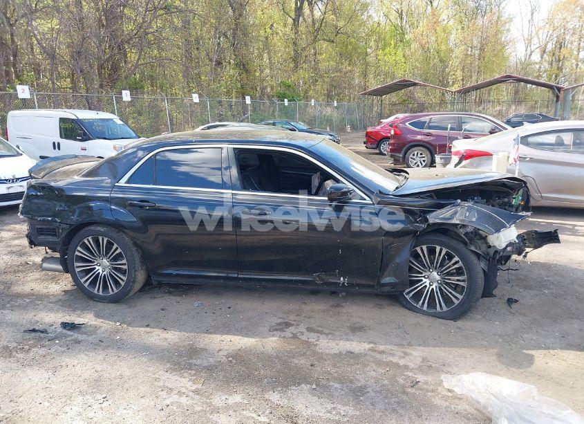 Photo 13 of 2012 Chrysler 300 S V8 (VIN 2C3CCADTXCH115238)