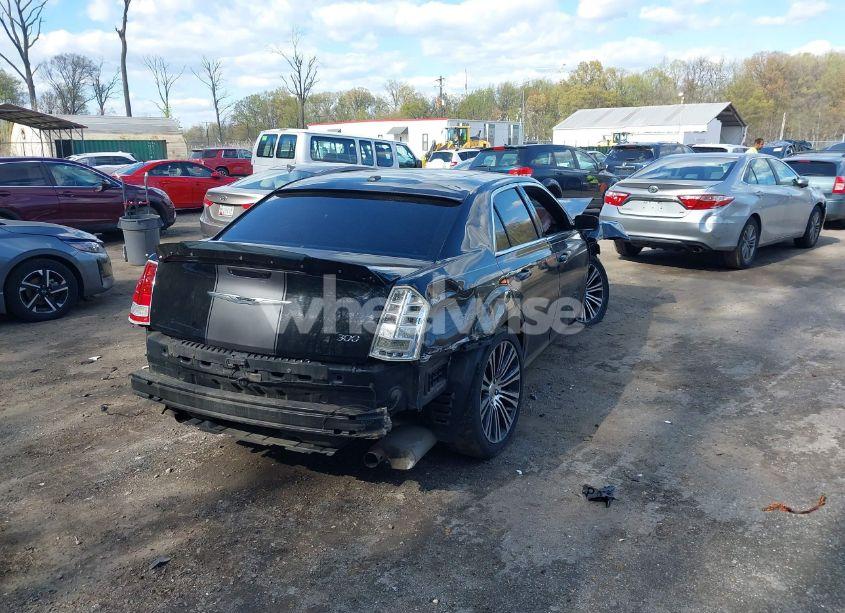 Photo 4 of 2012 Chrysler 300 S V8 (VIN 2C3CCADTXCH115238)