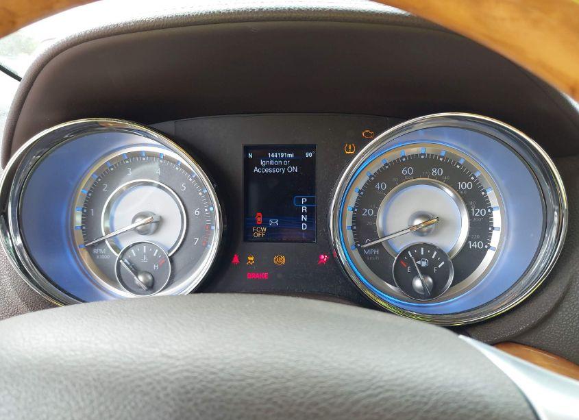 Photo 7 of 2013 Chrysler 300c (VIN 2C3CCAEG0DH658925)