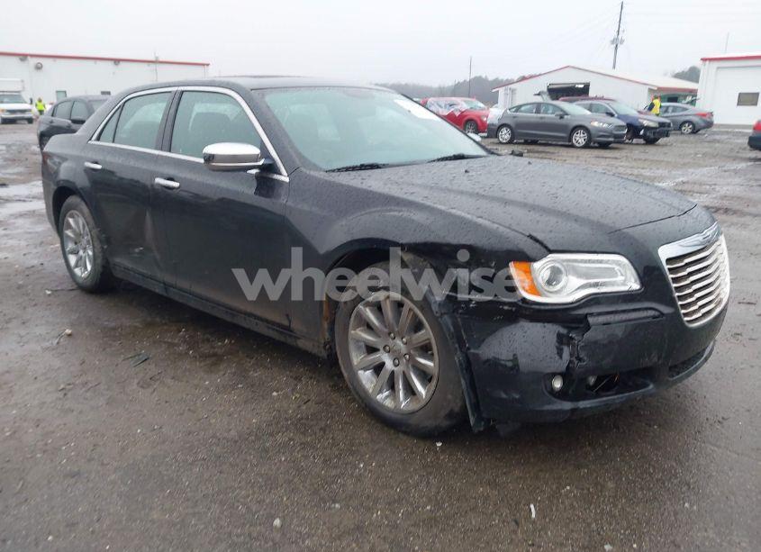 2013 Chrysler 300c (VIN 2C3CCAEG0DH659279) main photo
