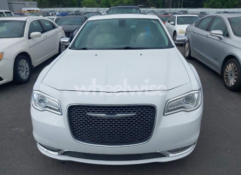Photo 6 of 2016 Chrysler 300c N/A (VIN 2C3CCAEG0GH170532)