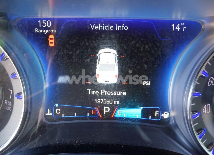 Photo 15 of 2016 Chrysler 300c N/A (VIN 2C3CCAEG0GH243446)