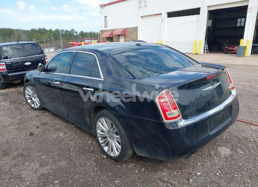 Photo 3 of 2013 Chrysler 300c (VIN 2C3CCAEG1DH527129)