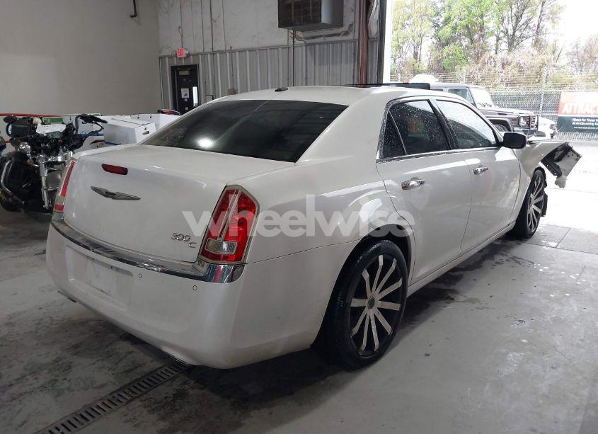 Photo 4 of 2013 Chrysler 300c (VIN 2C3CCAEG1DH576329)