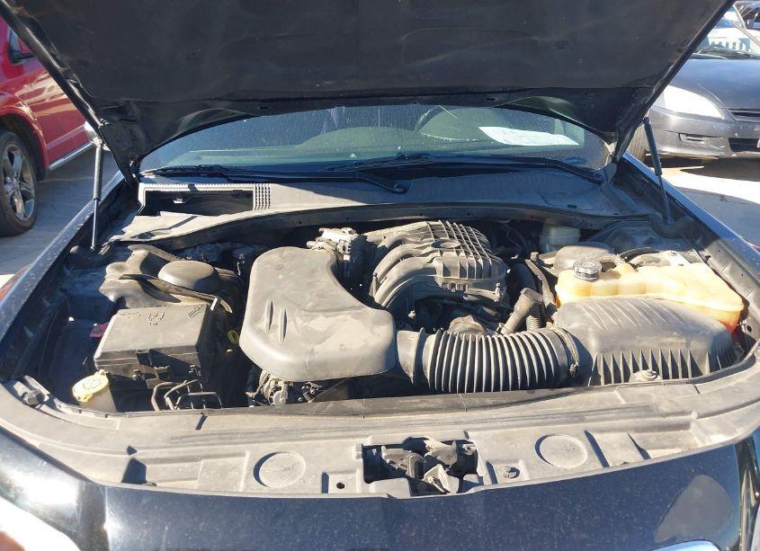 Photo 10 of 2013 Chrysler 300c (VIN 2C3CCAEG1DH606090)