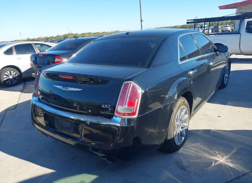 Photo 4 of 2013 Chrysler 300c (VIN 2C3CCAEG1DH606090)