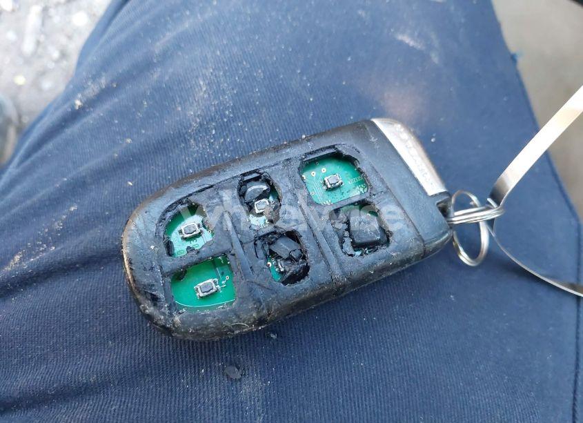 Photo 11 of 2013 Chrysler 300c (VIN 2C3CCAEG1DH630325)