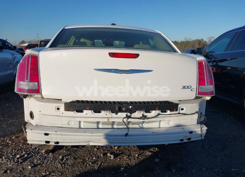 Photo 17 of 2013 Chrysler 300c (VIN 2C3CCAEG1DH630325)