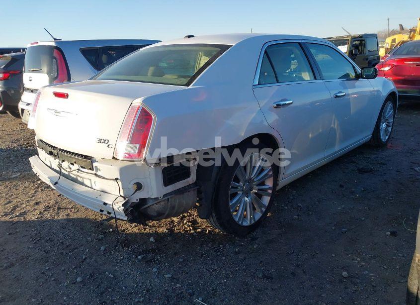 Photo 4 of 2013 Chrysler 300c (VIN 2C3CCAEG1DH630325)