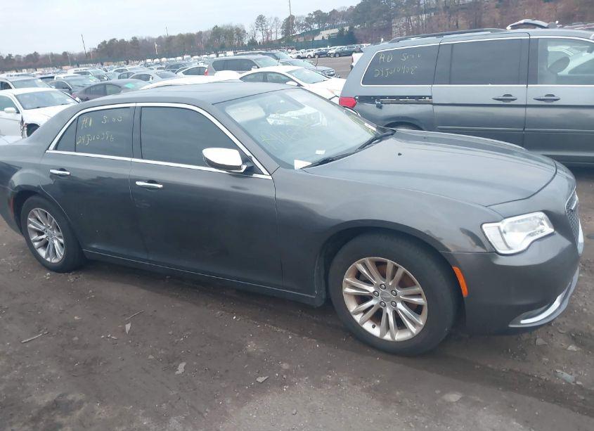 Photo 12 of 2016 Chrysler 300c (VIN 2C3CCAEG1GH219723)