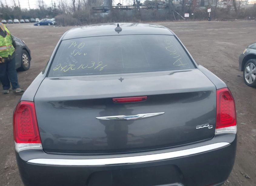 Photo 15 of 2016 Chrysler 300c (VIN 2C3CCAEG1GH219723)